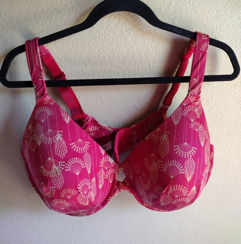 Ambrielle Women's Red Print Padded Everyday Full Coverage Bra Sz 42DDD-Wired